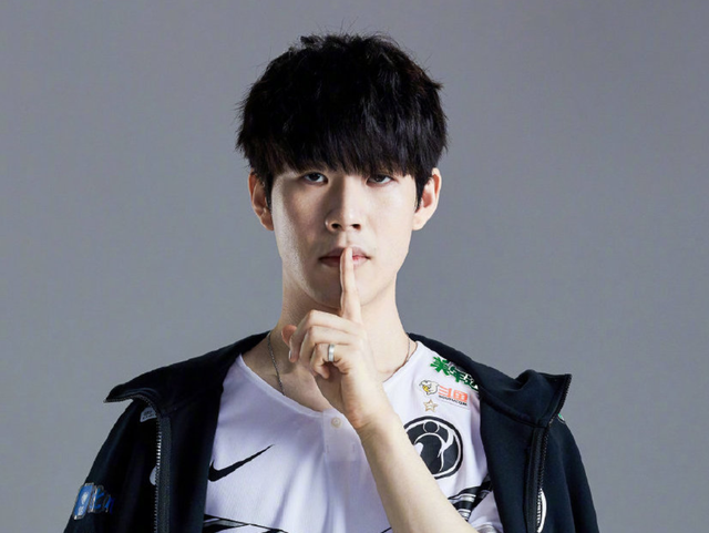 【战报】王者荣耀2020KPL秋季赛，武汉eStar 1：3 挑战DYG失败